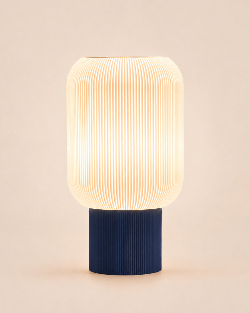 Capsule Lamp